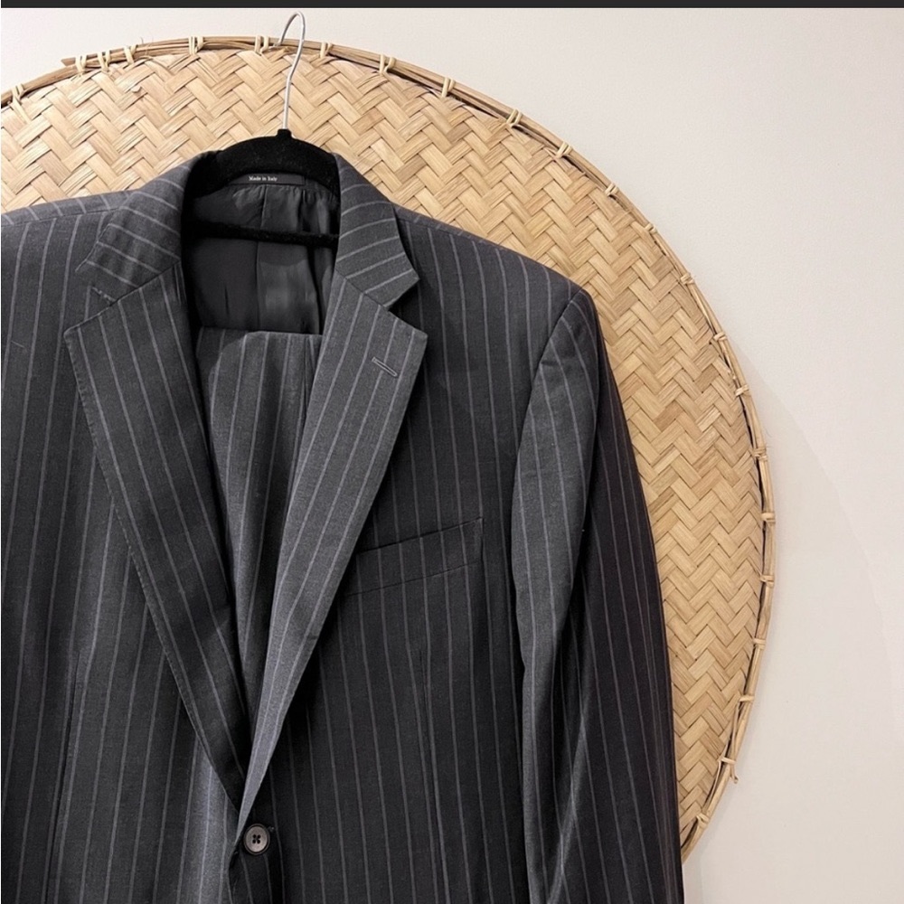 MEN’S ERMENEGILDO‎ ZEGNA TROFEO GREY/PURPLE PINSTRIPED 2 PIECE SUIT - 100% WOOL